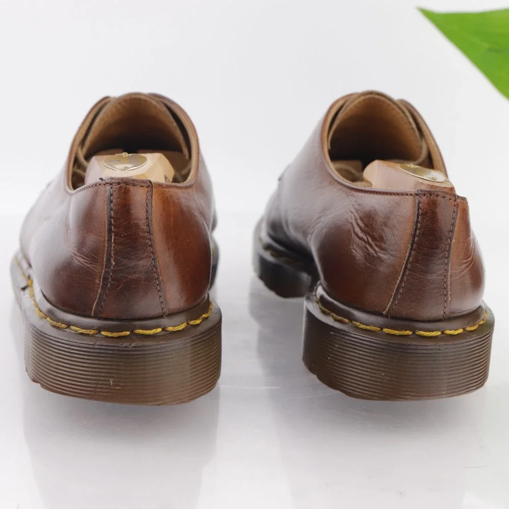 VTG Dr Martens England Mens 1561 Oxford Size 9 Brown Leather Plain Toe Shoe 4Eye